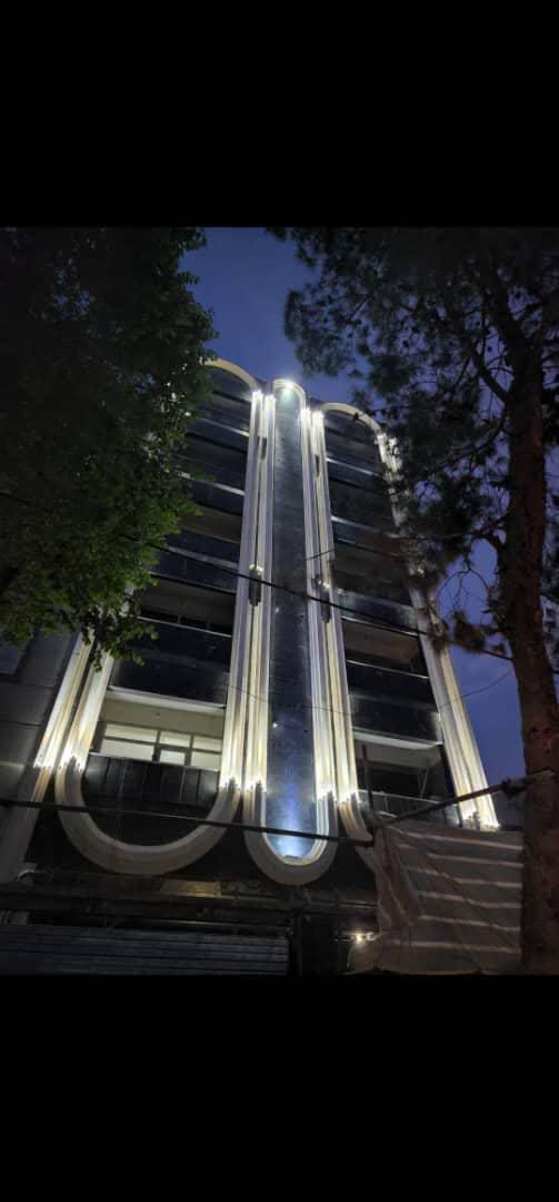 فروش قیمت متری 42 میلیون